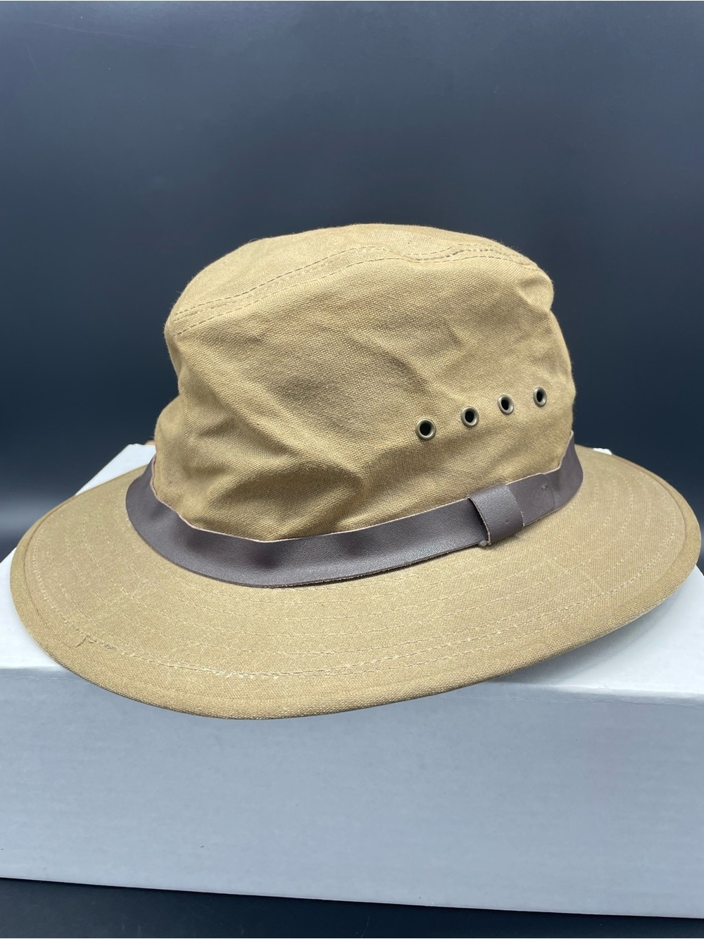 Filson Tan “Bonded Leather Hat”, Waxed Cotton Packer Hat, Size 7 1/8” (57cm)